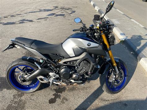 Купить б у Yamaha MT 09 FZ 09 инжектор 6 передач в Москве синий naked bike 2018 года на Авто