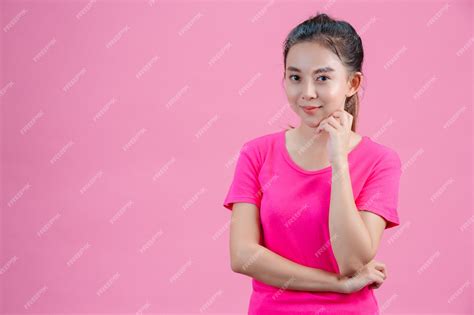 Free Photo White Asian Women Wear Pink Shirts Put His Left Hand In