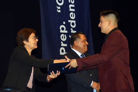 La Calidad Educativa De La Buap Egresa Estudiantes Y Profesionistas