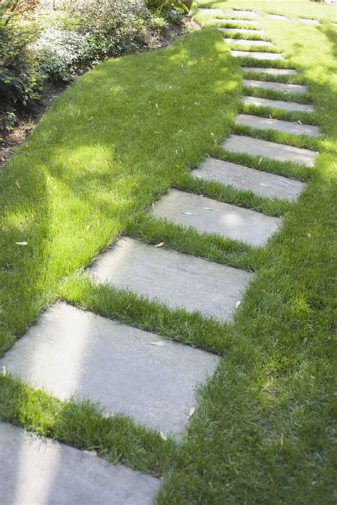 Garden Grass Stepping Stones Dream House