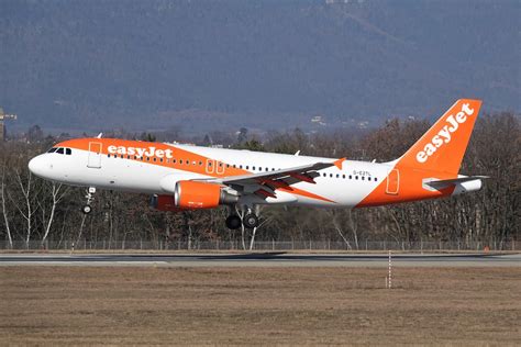 Easyjet Airbus A G Eztl Th Crocoll Flickr