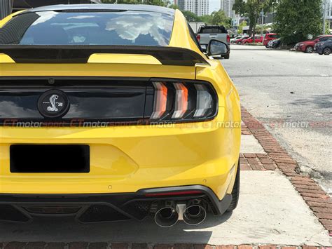 Ford Mustang 2.3 / 5.0 Installed GT500 Carbon Fibre Rear Spoiler