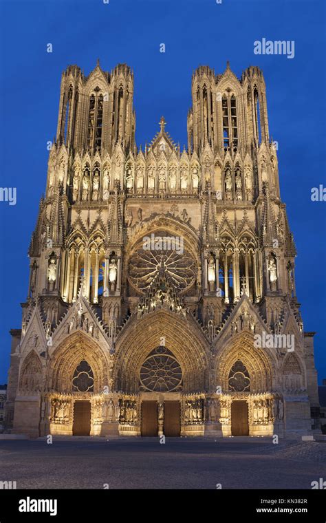 Cathedral Of Reims Marne Champagne Ardenne France Stock Photo Alamy