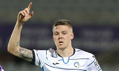 Genoa Lotta Con Lazio E Bologna Per Un Esterno Dell Atalanta Mercato