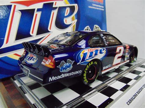 Rusty Wallace 2003 Miller Dodge Nascar Action Diecast