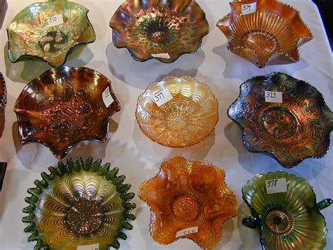 Brimfield Antique Show The Ledge Carnival Glass Carnival Glassware Carnival Glass Bowls