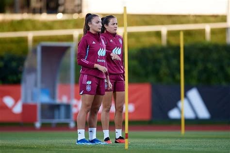 VÍdeo La Selección Femenina Comienza A Preparar Bajo El Calor De Su