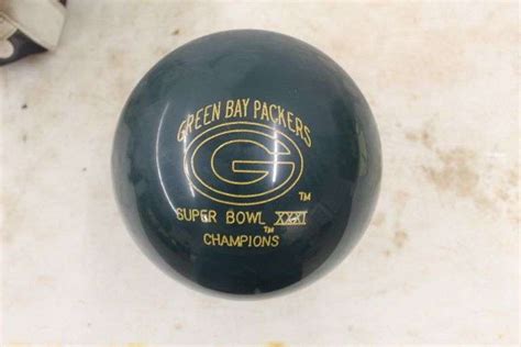 Green Bay Packers Super Bowl Bowling Ball Lee Real Estate And Auction