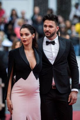 Nabilla Avec Thomas Vergara Elle S Offre Le Ch Teau De Chantilly