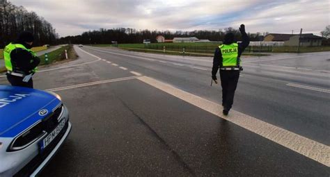 Policja Podsumowa A Akcj Pr Dko Foto