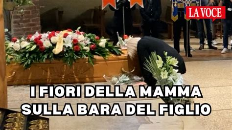 Strage Di Brandizzo I Fiori Della Mamma Sulla Bara Del Figlio L Addio