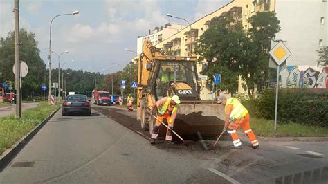 Drogowcy Pojawili Si Na Ulicy Boles Awa Krzywoustego Remont