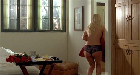 Nude Video Celebs Michelle Hunziker Sexy Natale A Beverly Hills 2009