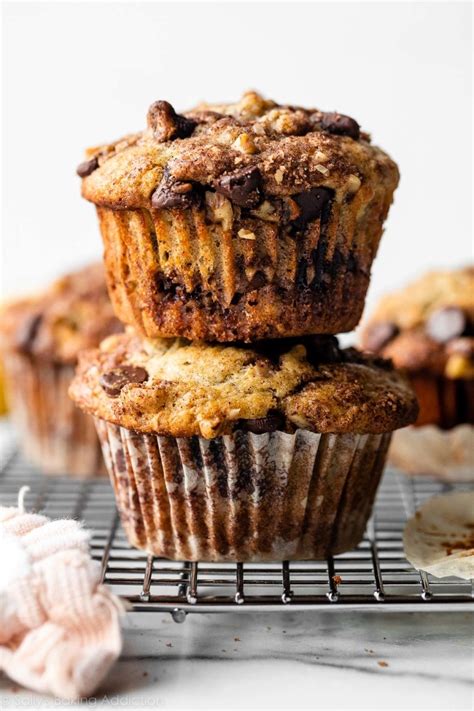 Banana Chocolate Chip Streusel Muffins