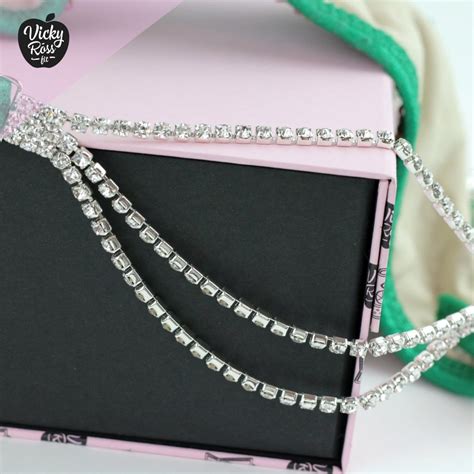 Emerald Bikini Fitness NPC IFBB OCB Vicky Ross Fit