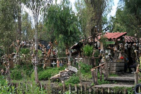 Xochimilco Dolls Island