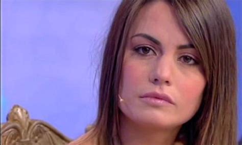 Paola Frizziero 20 Anni Dopo Uomini E Donne Cosa Fa Oggi