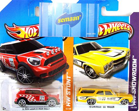T Hunted O lote F da linha básica Hot Wheels 2013 também já chegou