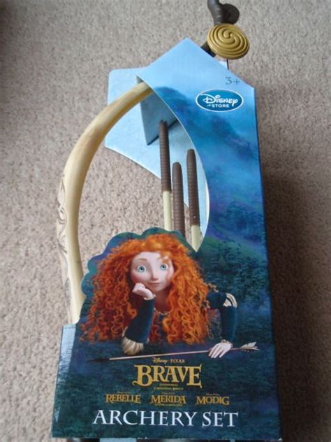 Brave Movie Merchandise Disney Brave Merida Archery Set Bow Quiver