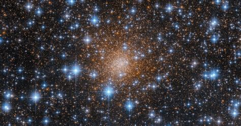 Hubble Images Globular Cluster Liller