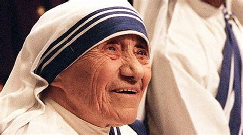 26 Inspirasi Kata Kata Mother Teresa