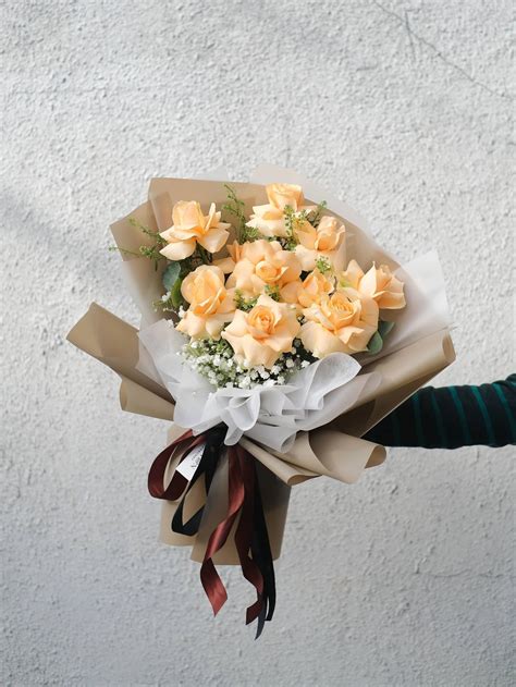 Peach Roses Bouquet - Baleton Flowerchef