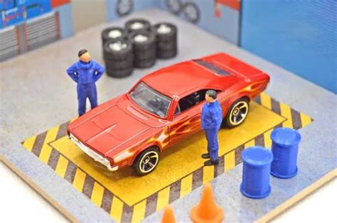 Diorama Para Autos Tipo Hot Wheels Taller Blanco Azul En Venta En Iztacalco Distrito