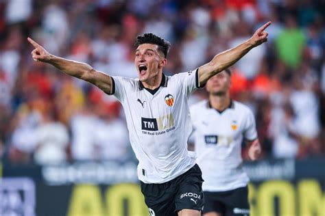 El Valencia Funciona Ante Las Palmas Y El Villarreal Arranca En Mallorca