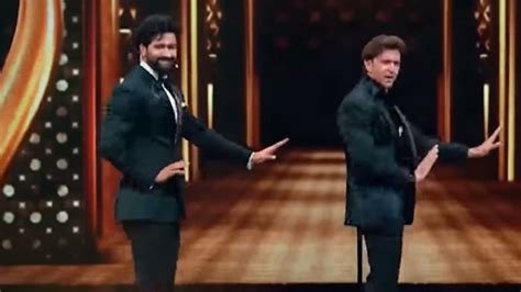 Vicky Kaushal Shared His Memorable Stage Performance With Hrithik