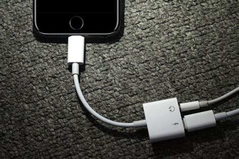 Apple Adapter Light Headphones Adapter Cable Audio Charging Two In One