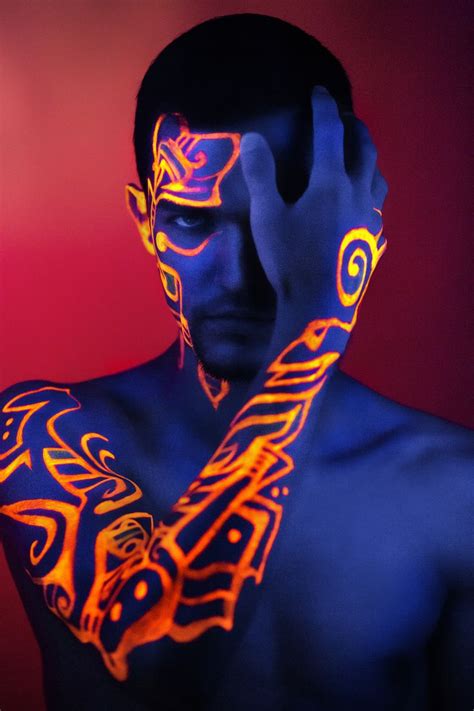 Maquillage Fluo Halloween Homme Neon Photography Black Light Tattoo