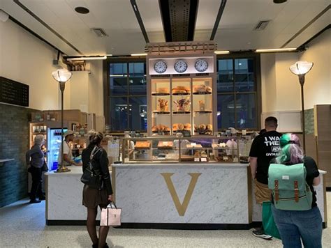 Inside The Magnificent Moynihan Food Hall Nyc News