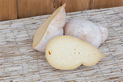 Caciocavallo Silano Dop Tutte Le Curiosit Di Un Formaggio Antichissimo