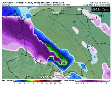 Atak zimy w Polsce Śnieżyce przyniosą 10 20 cm śniegu Do tego mrozy