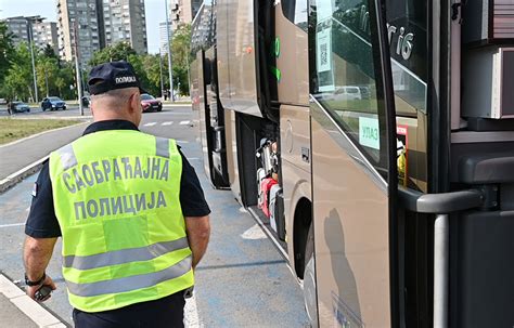 Uznemirujuće otkriće Vozač autobusa sa 2 55 promila alkohola vozio