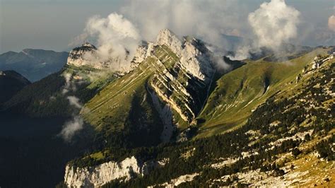 Préserver la montagne face à la fréquentation touristique TrendRadars