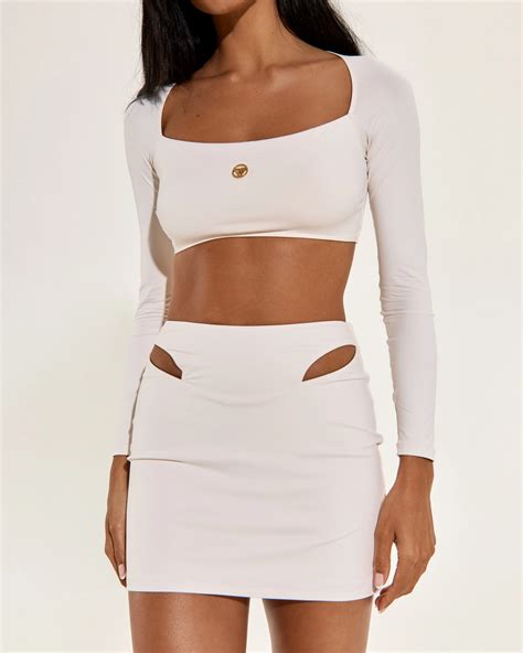 Nude Long Sleeve Crop Top XS Vivien Vance