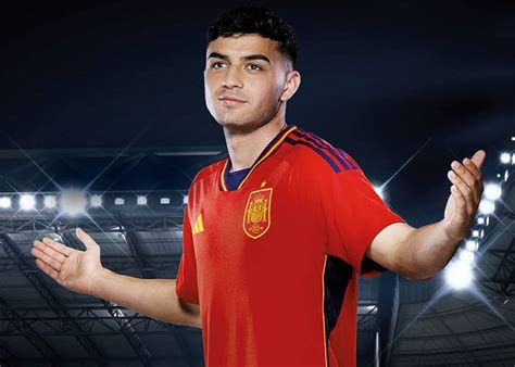 Camiseta 1ª España Authentic Para El Mundial Qatar 2022