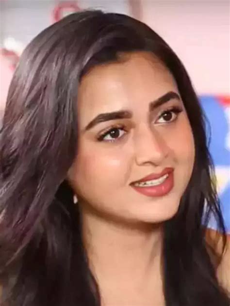 Love Tejasswi Prakashs Glowing Skin Know Her Skincare Secrets Zoom Tv