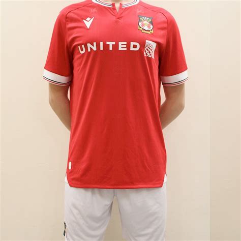 Footpack On Twitter Wrexham Afc D Voile Son Nouveau Maillot