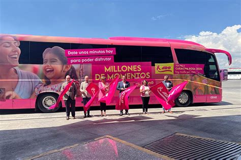 Ado Da El Banderazo De Salida Para La Caravana Rosa En Contra Del