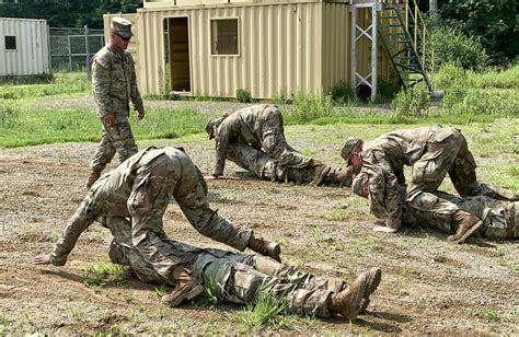 Combat simulation part of ‘physically demanding’ Army program that sent ...