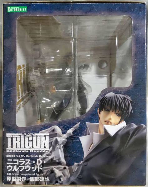 Kotobukiya Trigun Badlands Rumble Nicholas D Wolfwood Artfx J Statue