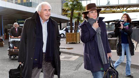 Parfaitement Sordide Anne Sinclair L Ve Le Voile Sur Son Divorce