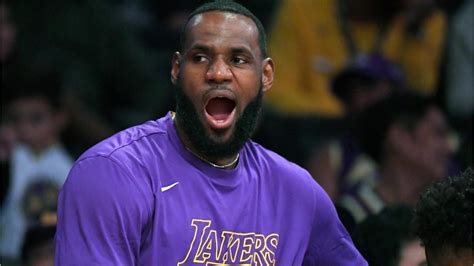 Lebron James Criticism Of Hong Kong Tweet From Daryl Morey Receives