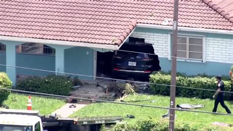 Driver Crashes Into Home In Hialeah After Losing Control No Injuries