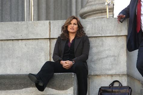 Mariska Hargitay Momtastic