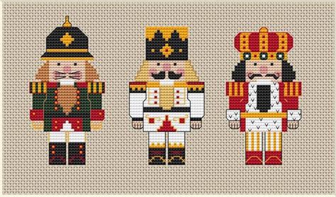 Set Nutcracker King Baron Captain Christmas Ornament Cross Stitch