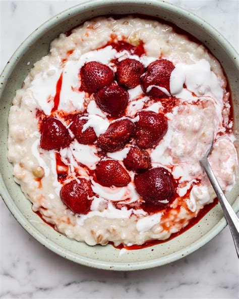 Strawberries And Cream Porridge Local Haven Porridge Recipes Sweet