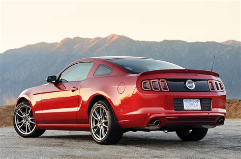 Ford Mustang Gt 50 Photo Gallery 910